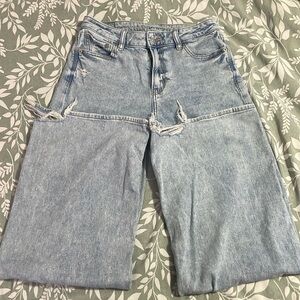 American Eagle Super High-Rise Baggy Wide Leg jean